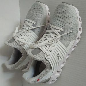 QC Cloudswift Helion Cloudtec Swiss Engineering Running Women's Size 7.5 Gray &W